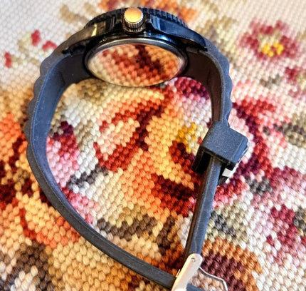 Retro Souris D'or Quartz Watch - Yatva