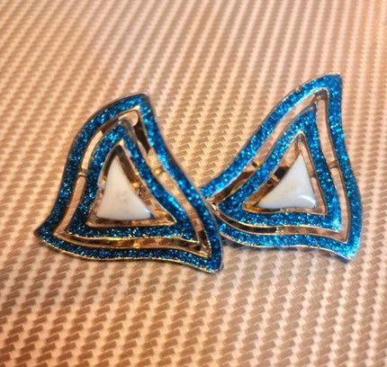 Retro Triangle Clip on Earrings - Yatva