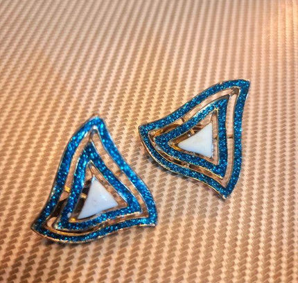 Retro Triangle Clip on Earrings - Yatva