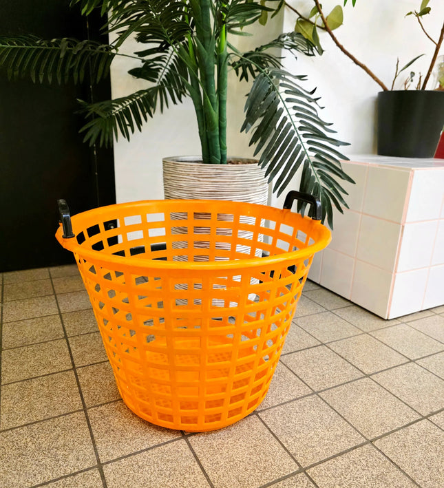Retro Vintage 1970s Orange Plastic Laundry Basket by Beccon (Holland) - Yatva