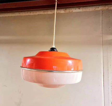 Retro Vintage 70s space age UFO pendant Hang Lamp - Yatva