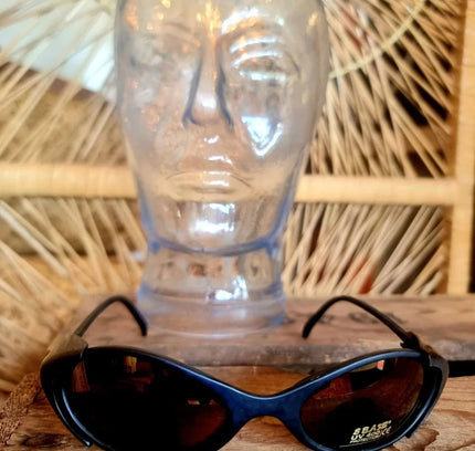 Retro Vintage Chic Sunglasses - Yatva
