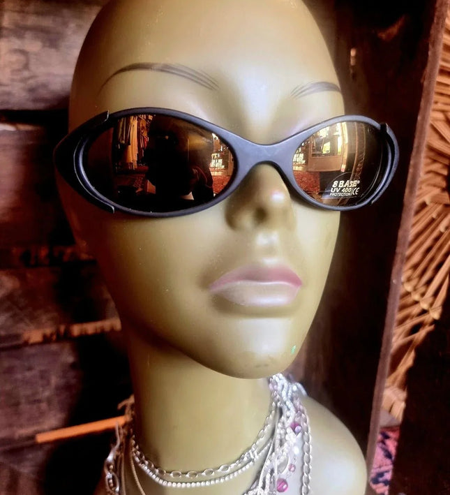 Retro Vintage Chic Sunglasses - Yatva