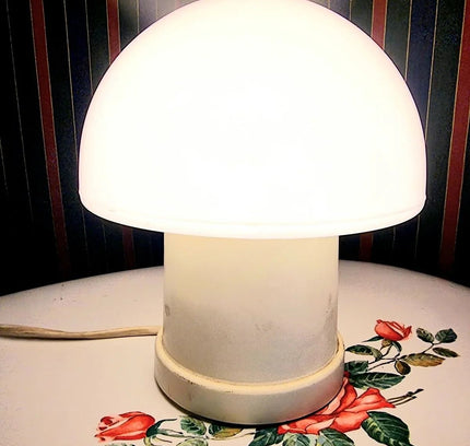 Retro Vintage Mushroom Table Light - Yatva
