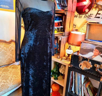 Retro XLNT Maxi Dress - Yatva