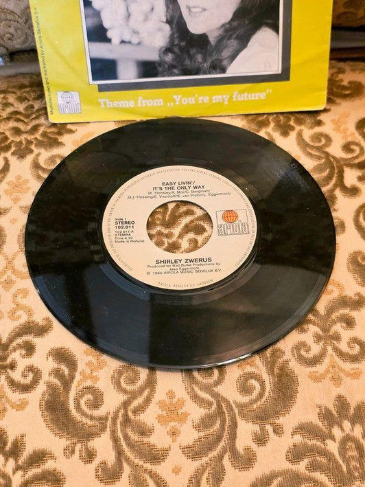 Shirley Zwerus – Easy Livin' / It's The Only Way Vinyl Record - Yatva