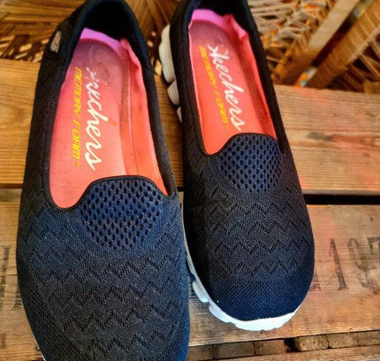 Skechers Memory Foam Shoes - Yatva