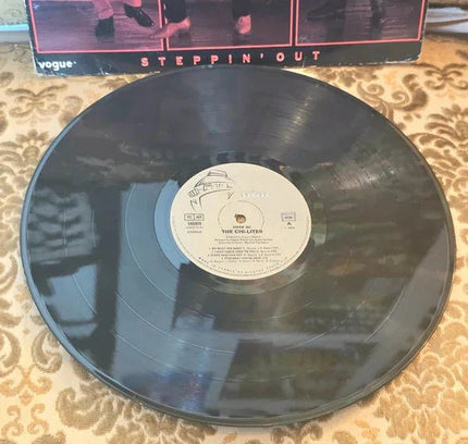 The Chi - Lites – Steppin' Out Vinyl Record - Yatva
