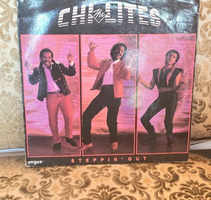 The Chi - Lites – Steppin' Out Vinyl Record - Yatva