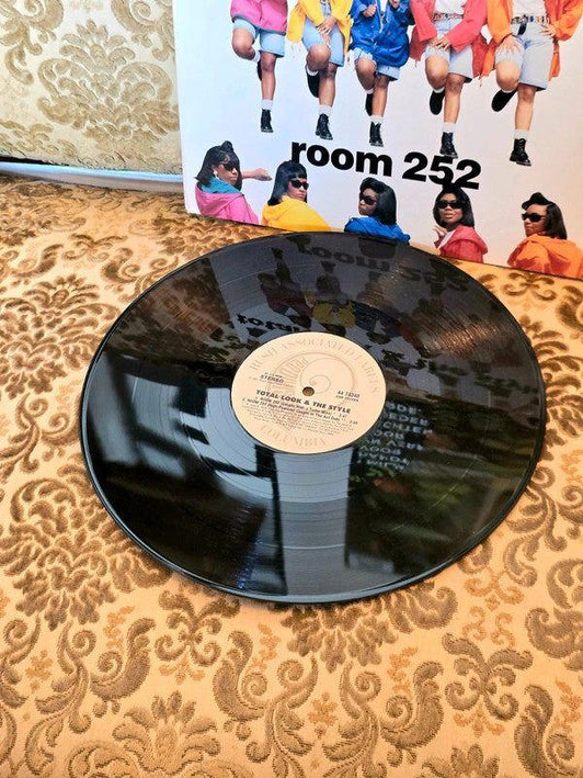 Total Look & The Style – Room 252 Vinyl Record - Yatva