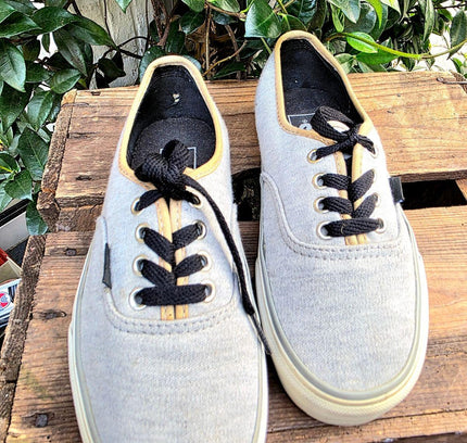 Vans Lace Up Shoes - Yatva