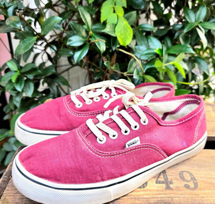 Vans Lace Up Shoes - Yatva