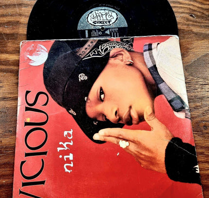 Vicious – Nika - Vinyl Record - Yatva