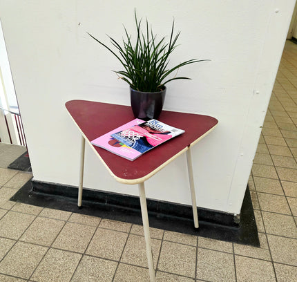 Vintage 1950s Mid - Century Triangular Side Table – Burgundy & Steel - Yatva