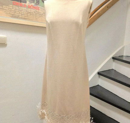 Vintage 1960's / 1970's Aima feathered Dress - Yatva