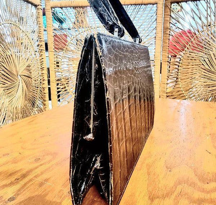 Vintage 1960s Genuine Alligator Handbag - Yatva