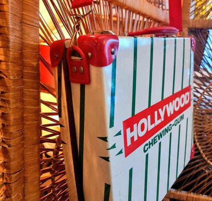 Vintage 1960's Hollywood Chewing Gum Suitcase - Yatva