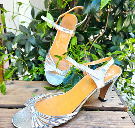 Vintage 1970s Andante Silver Disco Sandals Shoes - Yatva