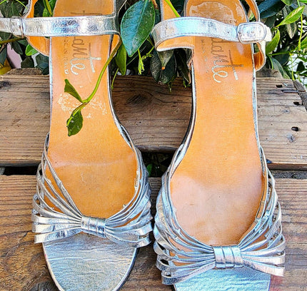 Vintage 1970s Andante Silver Disco Sandals Shoes - Yatva