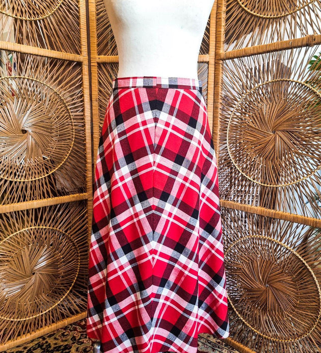 Vintage 1970s BB Modell A - Line Skirt - Yatva