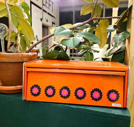 Vintage 1970s Brabantia "Patrice" Bread Bin - Yatva