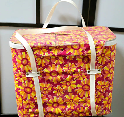 Vintage 1970s Cooling Bag - Retro Flower Print - Yatva