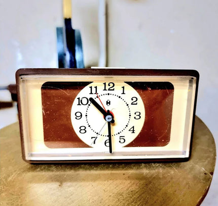 Vintage 1970's Electric Space Age Alarm Clock - Yatva