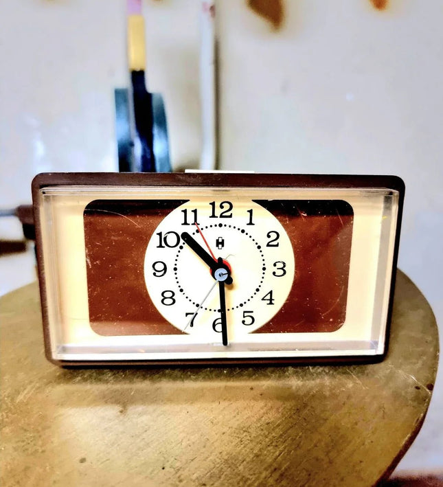 Vintage 1970's Electric Space Age Alarm Clock - Yatva