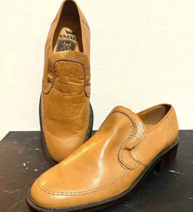 Vintage 1970's Eneska Shoes - Brand New - Yatva