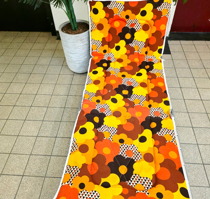 Vintage 1970s "Flower Power" Sun Lounger – Retro Garden Stretcher - Yatva