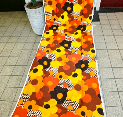 Vintage 1970s "Flower Power" Sun Lounger – Retro Garden Stretcher - Yatva