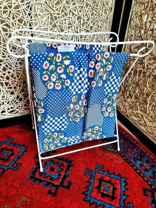 Vintage 1970s Foldable Laundry Basket - Yatva
