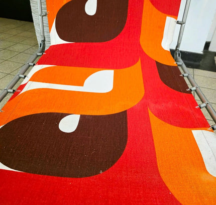 Vintage 1970s Folding Sun Lounger. Iconic 70s Psychedelic Pattern - Yatva