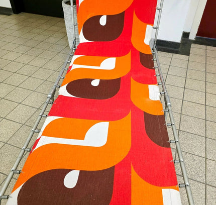 Vintage 1970s Folding Sun Lounger. Iconic 70s Psychedelic Pattern - Yatva