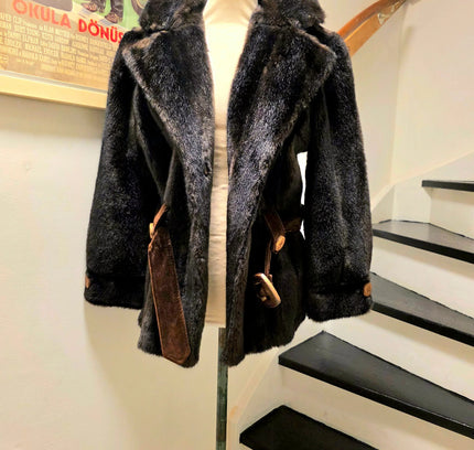 Vintage 1970's Fur Bijou By Heinz Oestergaard Coat - Yatva