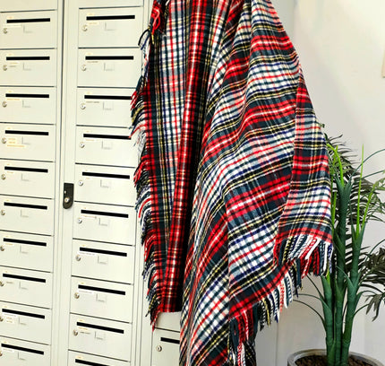 Vintage 1970s Hatéma Reversible Tartan Blanket / Throw - Yatva
