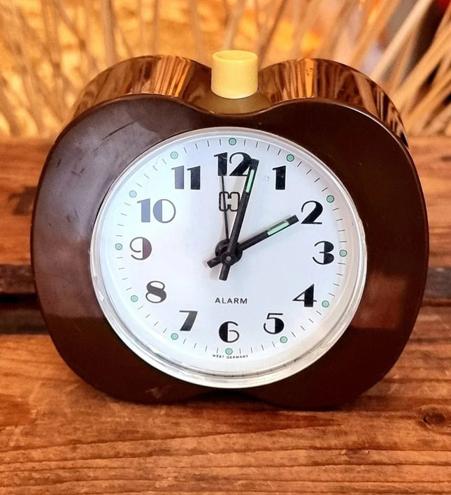 Vintage 1970's Mid Century Alarm Clock By Hema - Yatva