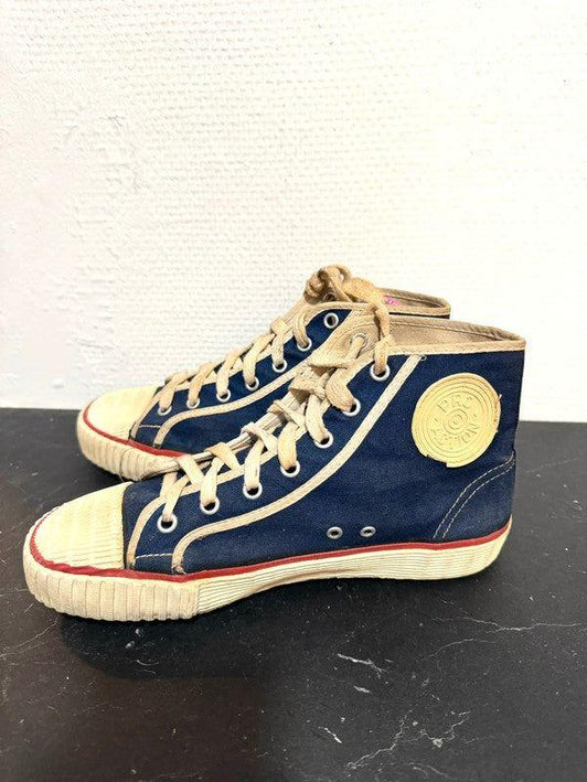Vintage 1970s Pro action shoes - Yatva
