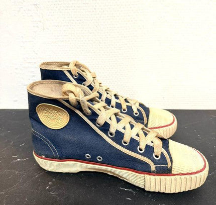 Vintage 1970s Pro action shoes - Yatva