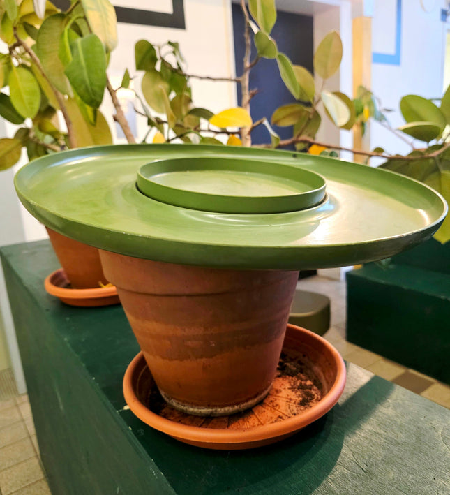 Vintage 1970s Rubbermaid Avocado Green Lazy Susan Base - Yatva