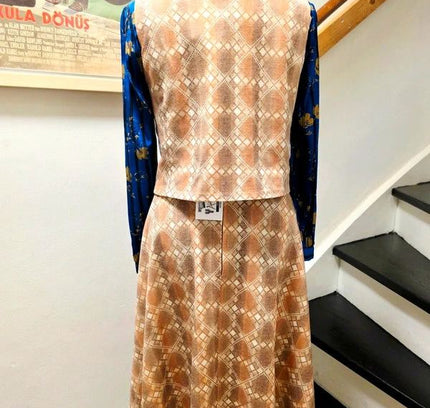 Vintage 1970's Skirt Suit - Yatva