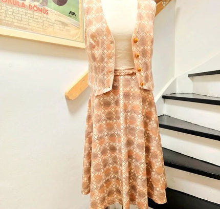 Vintage 1970's Skirt Suit - Yatva