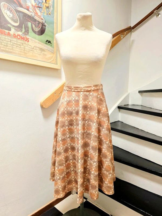 Vintage 1970's Skirt Suit - Yatva