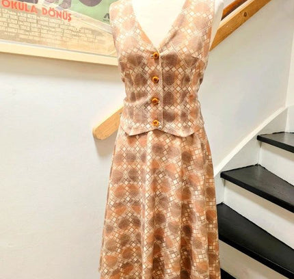 Vintage 1970's Skirt Suit - Yatva