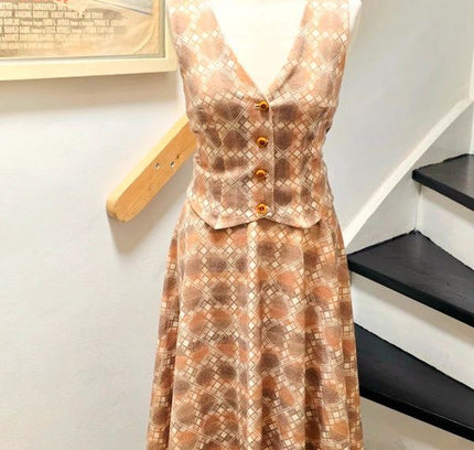 Vintage 1970's Skirt Suit - Yatva