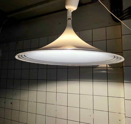 Vintage 1970s Space Age "Witch Hat" Pendant Lamp - Meblo Guzzini Style - White Acrylic - Yatva