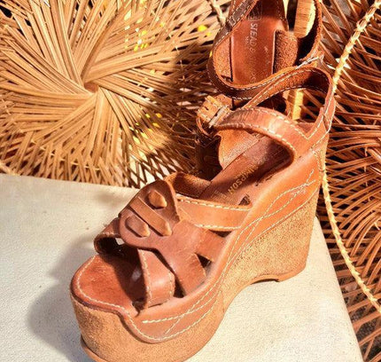 Vintage 1970's Stead & Simpson Platform Shoes - Yatva