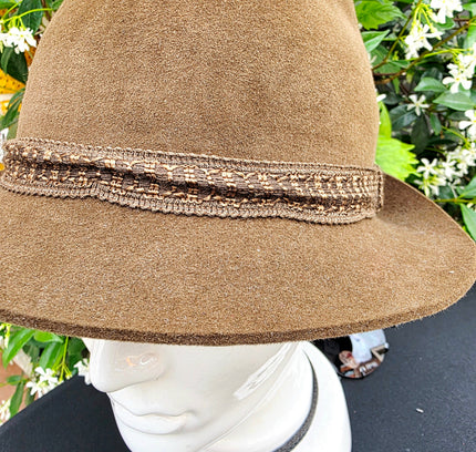 Vintage 1970s Súper Extra Brown Straw Fedora Hat with Braided Band - Yatva