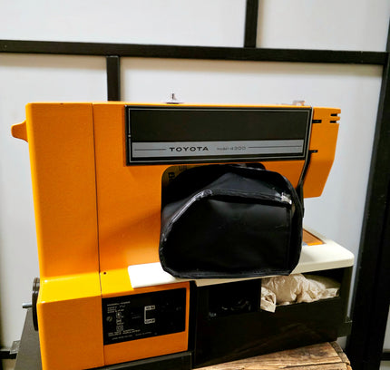 Vintage 1970s Toyota Model-4300 Sewing Machine – Retro Orange Heavy Duty - Yatva