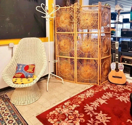 Vintage 1970s Wicker / Rattan Lounge Chair - Yatva